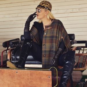 Meet your Posher, Tina Hoti